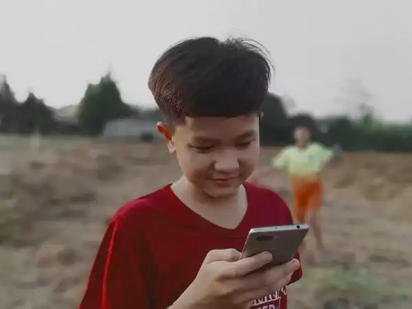 Is It Safe for Kids to Use the STG Acronym