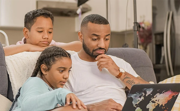 Family Browsing Internet